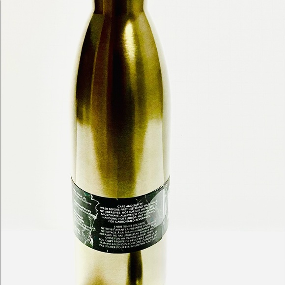 MANNA VOGUE WATER BOTTLE 25OZ SIZE 
Colour Gold - Picture 5 of 8